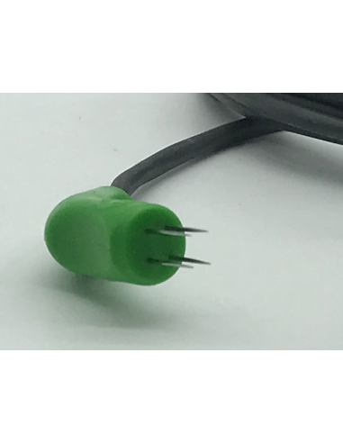 Cavity electrodes with 2 x 2 needles